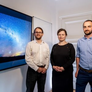 Scientists from the OGLE team which constructed a unique three-dimensional map of the Milky Way: Dr. Jan Skowron, Dr. Dorota Skowron, Przemek Mróz (left-to-right)