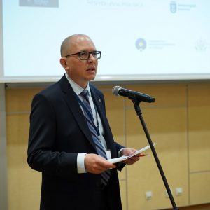 Prof. Konrad Banaszek at the Cluster Q Opening ceremony. Photo by M. Kaźmierczak/UW