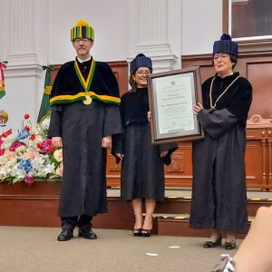 Awarding of an honorary doctorate to Prof. Mirosława Czerny. Photo: UAEM Promotion Office