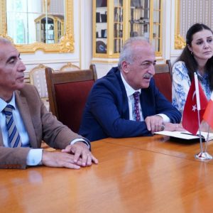 Meeting with the Atatürk University delegation. Credit: UW