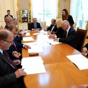 Signing of a collaboration agreement with the Poland in Silicon Valley Center for Science, Innovation, and Entrepreneurship. Photo by Jarosław Skrzeczkowski/UW