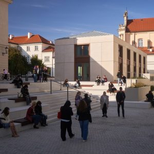 Opening of the building in the upper courtyard of the UW. Photo by Mirosław Kaźmierczak/UW