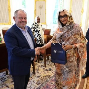 Meeting with the Ambassador of Sudan. Credit: Promotion Office UW