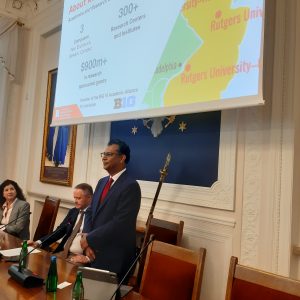Visit of the American delegation to the University of Warsaw. Source: UW’s Press Office