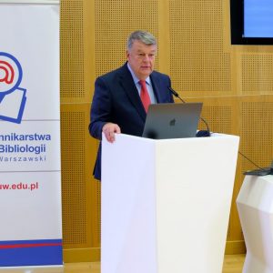 Meeting with Alex Storozynski at the University of Warsaw. Credit: Facebook.com/WDIB UW