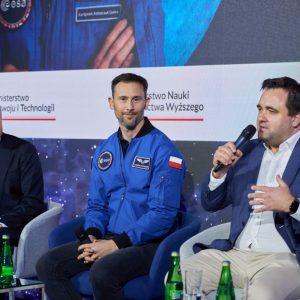 Finale of the “IGNIS” tour with Dr Eng. Sławosz Uznański-Wiśniewski at the University of Warsaw. Credit: UW