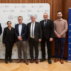 Lecture by Prof. Ben L. Feringa at the UW. Credit: Mirosław Kaźmierczak/UW