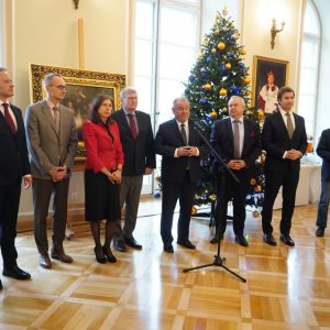 Christmas and New Year’s meeting at the UW. Credit: Mirosław Kaźmierczak/UW