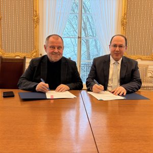 Meeting with representatives of the American University of Beirut Mediterraneo. Source: UW