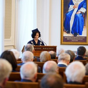 Renewal of Prof. Maria Koczerska’s doctoral degree. Credit: Mirosław Kaźmierczak/UW