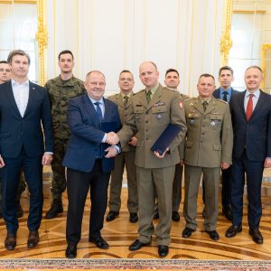 Cooperation agreement between the University of Warsaw and the 18th Warsaw Territorial Defence Brigade. Credit: Mirosław Kaźmierczak/UW