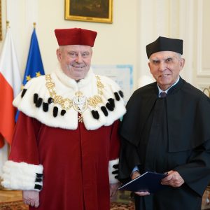 Ceremony to award an honorary doctorate from the UW to Prof. Adam D. Rotfeld. Credit: Mirosław Kaźmierczak/UW